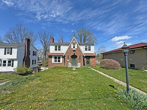 2nd image of 613 Demuth St