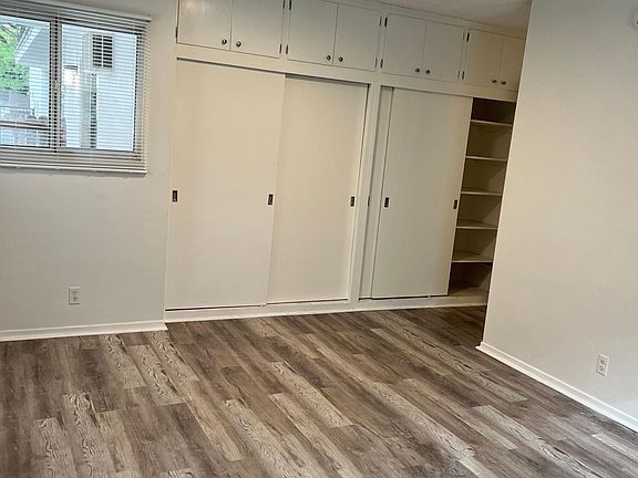 4th image of 10772 Woodbine St #2
