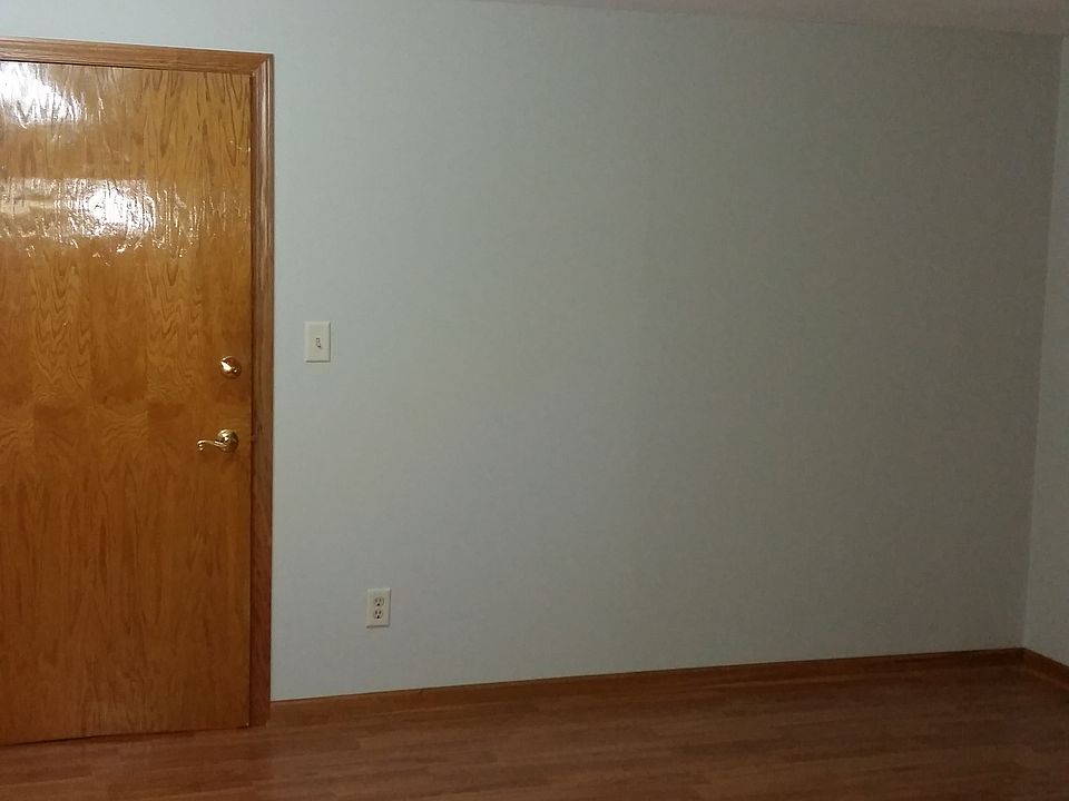 Lower Bedroom