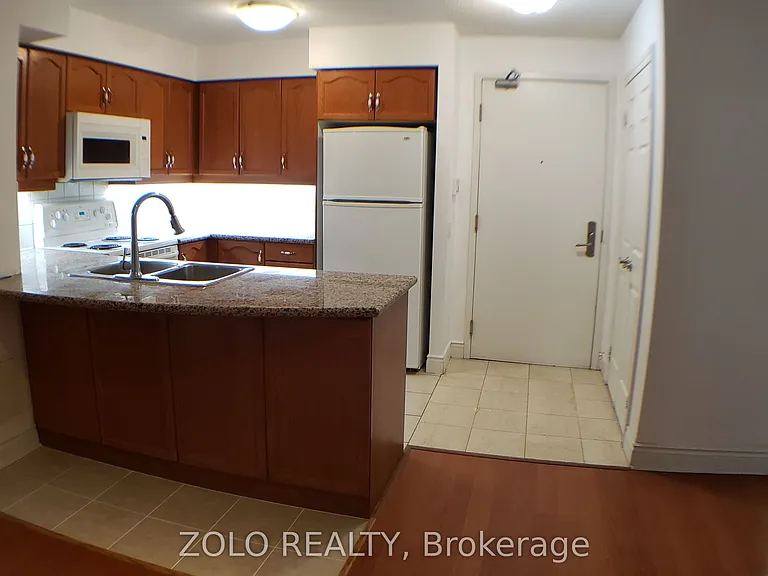 78 Harrison Garden Blvd #511 — Photo 6