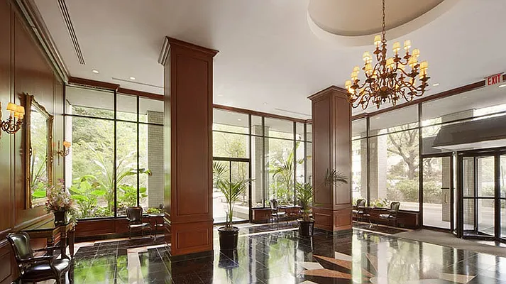 Sold by BSD Realty Worldwide Inc | media 6