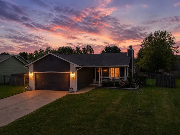 2427 N Parkdale St, Wichita, KS 67205