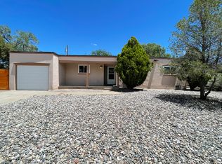 2302 Cedros Cir, Santa Fe, NM 87505