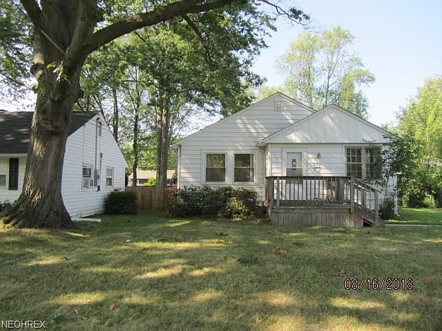 1st image of 33937 Iris Ln