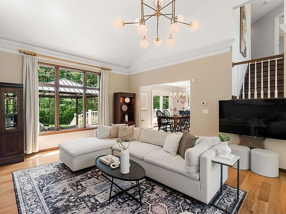 5th image of 3 Milton Ln