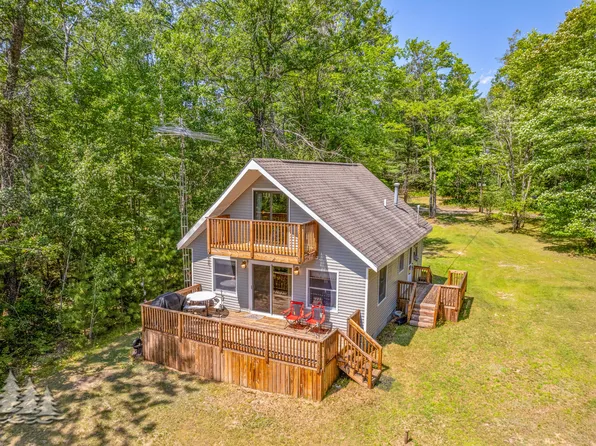 6917 Penny, Johannesburg, MI 49751