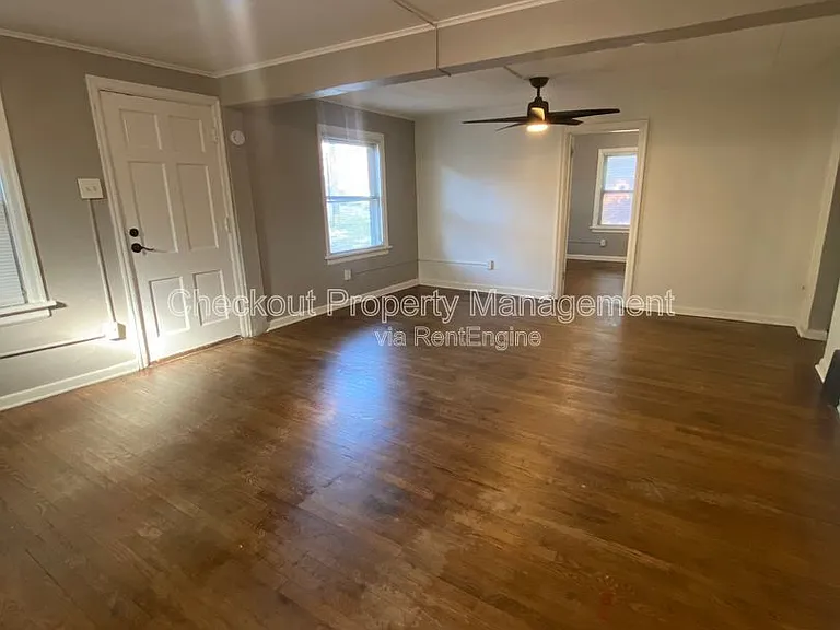 5516 Fairridge Ct — Photo 3