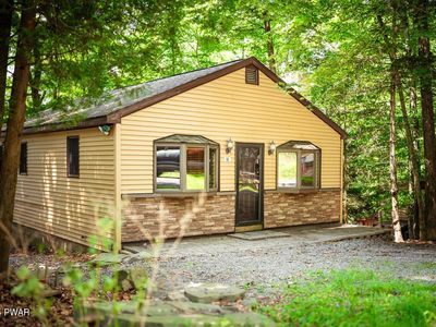 99 Bruin Rd, Lake Ariel, PA, 18436