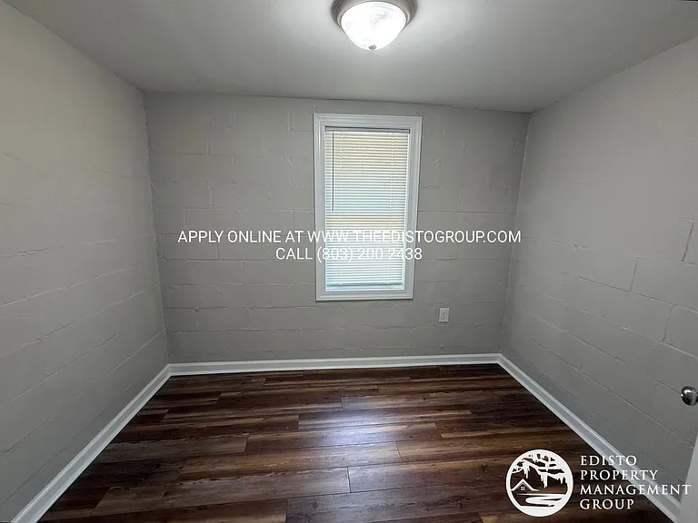 1826 Stroman St — Photo 5