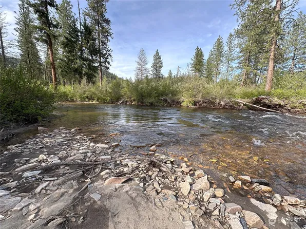 1111 nna Spring Creek Road, Inchelium, WA 99138