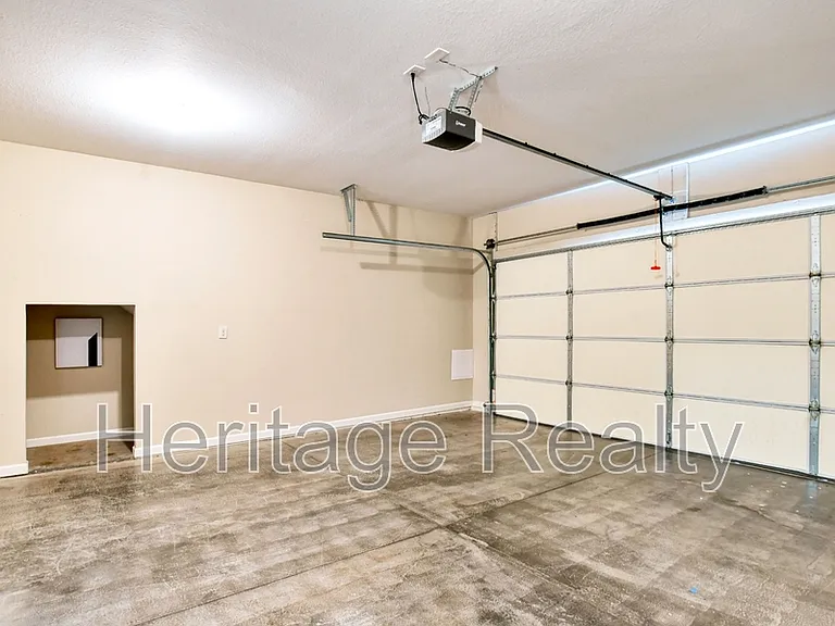 10728 Gable Run Dr — Photo 16