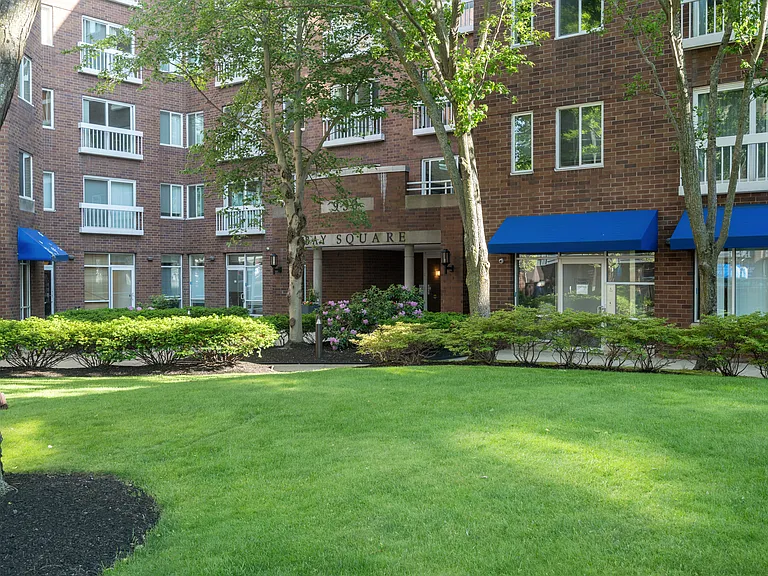 950 Massachusetts Ave #314 — Photo 9