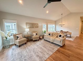 6719 Conservancy Plz, Deforest, WI 53532