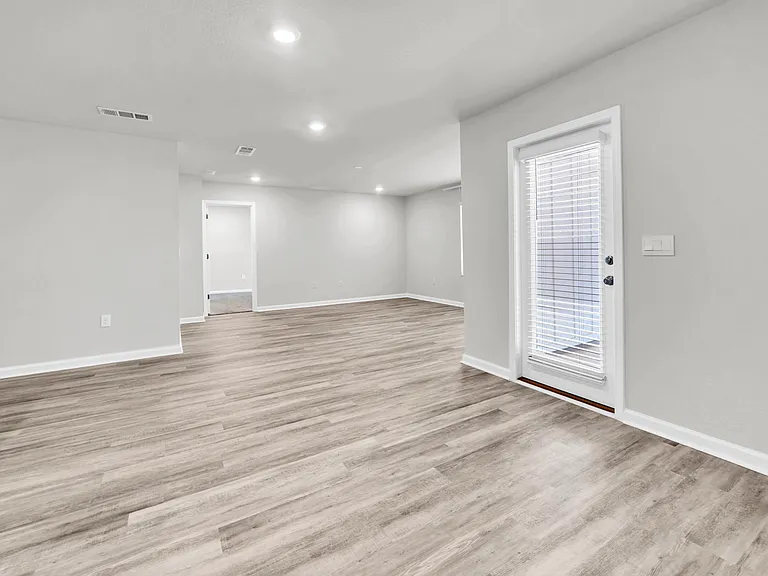 3107 Tricia Cir — Photo 4