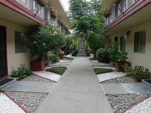 2nd image of 212 E 15th St APT 18