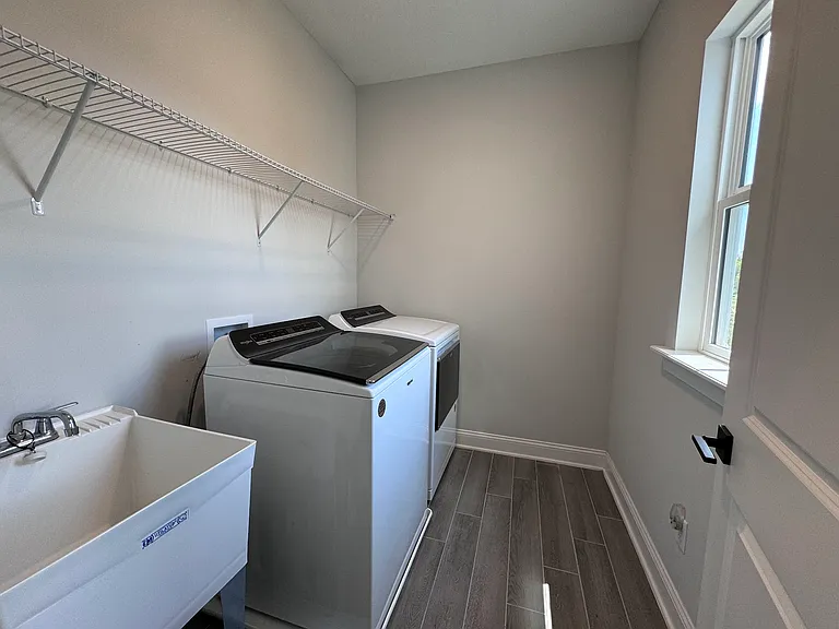 128 Zephyr Dr — Photo 30