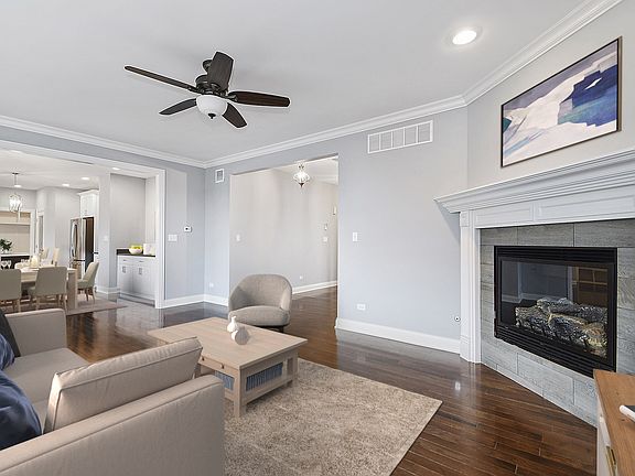 4th image of 4535 W 78th Pl