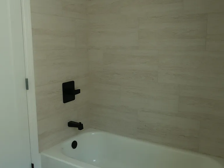 30 Edison St #30B — Photo 23