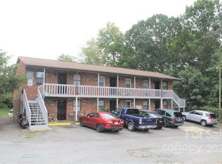 828 Meadow Ridge Ct #104R, Winston Salem, NC 27107