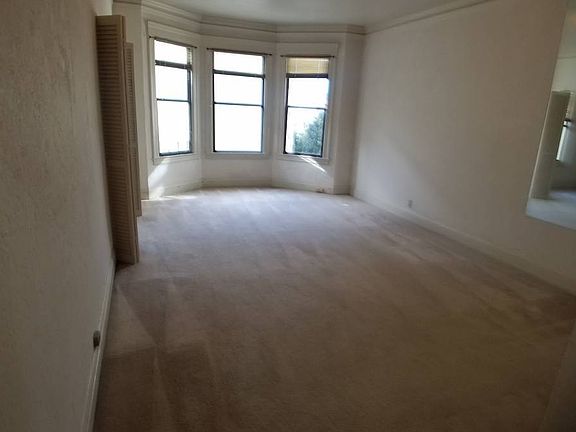 3rd image of 1770 Lombard St APT 205