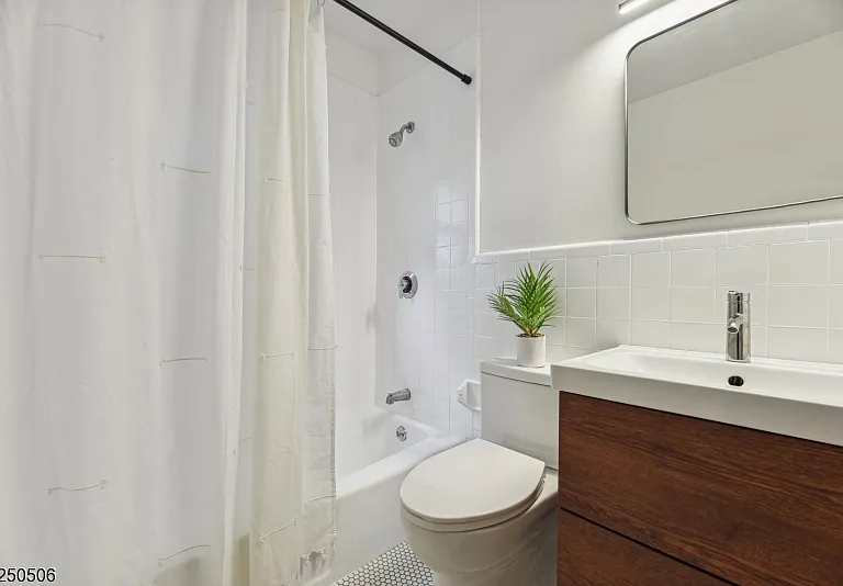21 Central Ave #1R — Photo 14