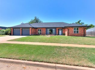 2210 Bud Wilkinson Dr SW, Norman, OK 73069