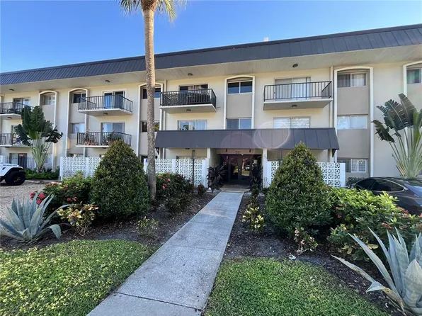 4606 W Gray St Unit 107, Tampa, FL 33609
