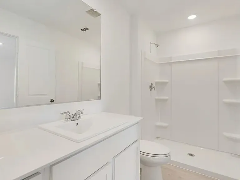 613 Holleman Dr — Photo 17