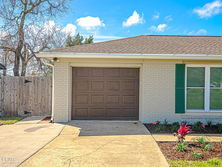 3015 Stanford Rd — Photo 39