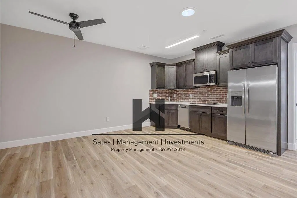 151 S K St, unit 201 — Photo 3