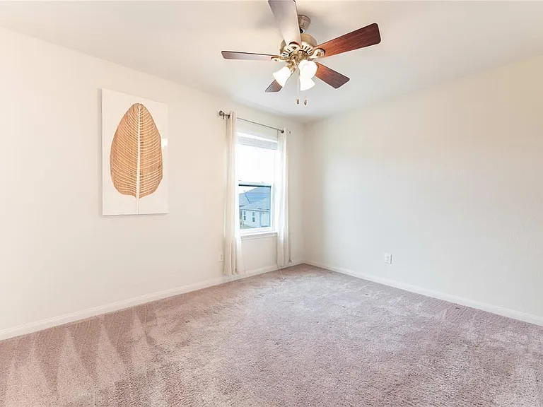 19808 Grover Cleveland Way — Photo 11