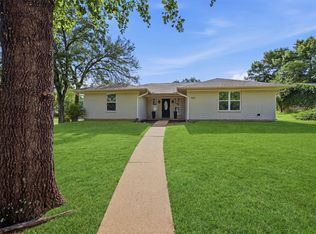 900 Cortez St, Denison, TX 75020