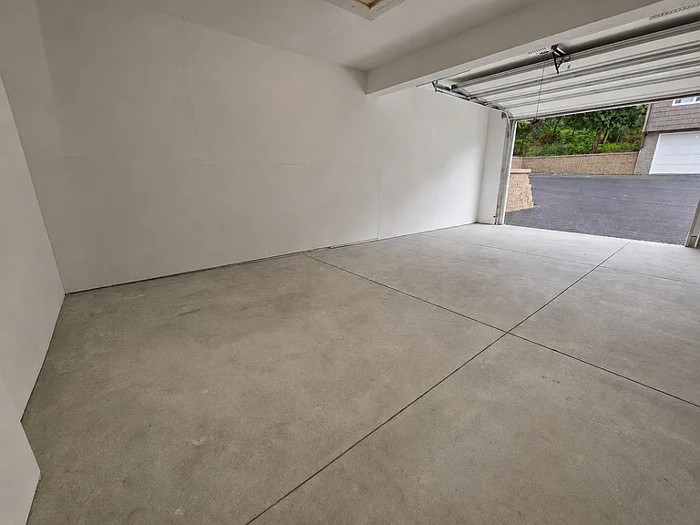 1630 Seminole Ave NW — Photo 14