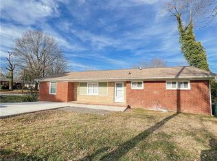 2217 Trade St, Greensboro, NC 27401