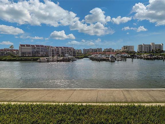 2nd image of 7600 Sun Island Dr S APT 104