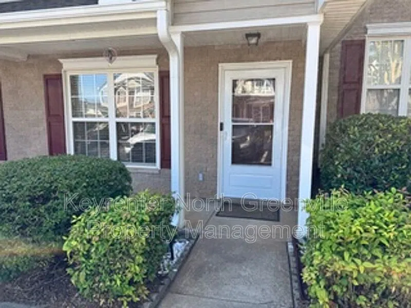 2 bed, 2.5 bath, 1250 sqft, $1,600 — Photo 2