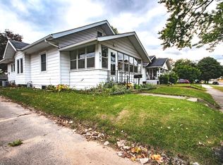 929 Erwin St, Elkhart, IN 46514