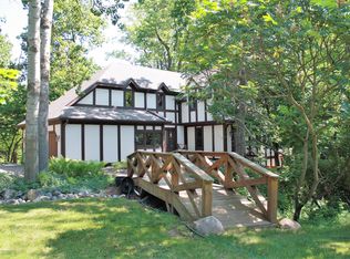 4130 Thatcher Rd, Williamston, MI 48895