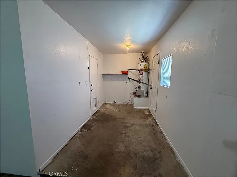 834 Shana Ct — Photo 29