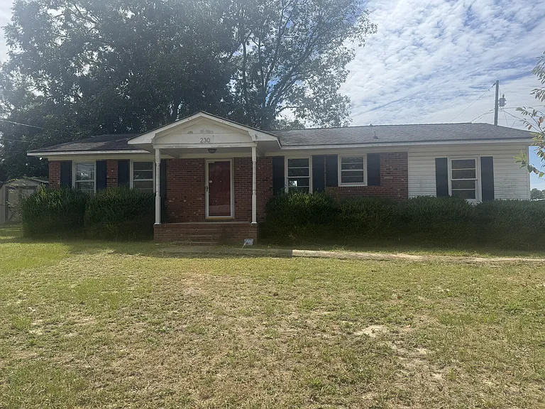 230 Vineland Dr — Photo 21
