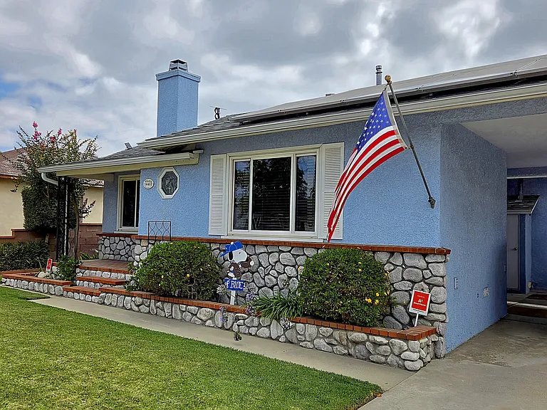14432 Dalwood Ave — Photo 3