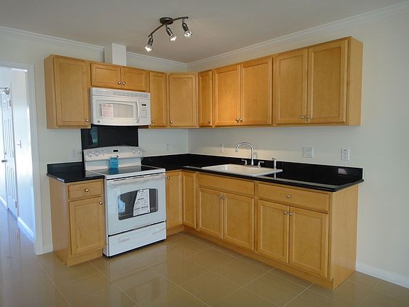Wet bar