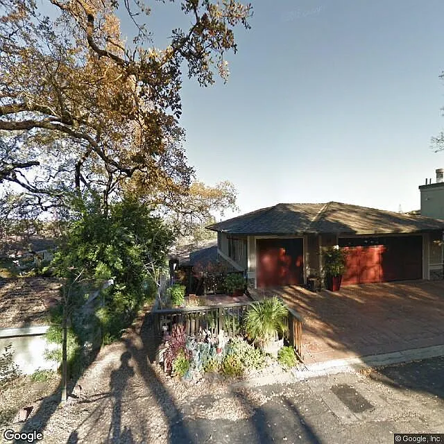 19 Grove St photo 1