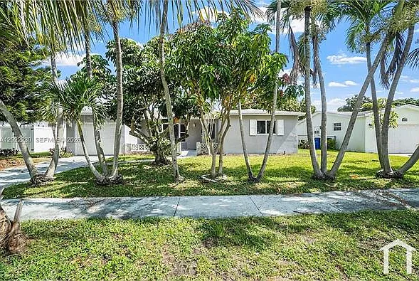 4 bed, 1794 sqft, $3,500 — Photo 3
