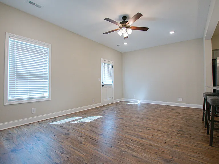 309 Fallow Cir — Photo 4