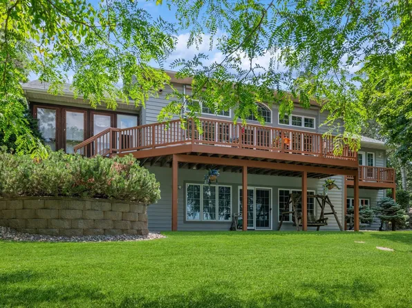 9062 100th Ave SE, Clear Lake, MN 55319