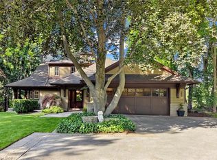 344 Mountain Brow Rd, Hamilton, ON L7P 5A3