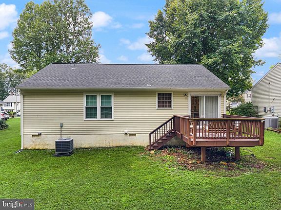 3rd image of 35515 Wilderness Shores Way