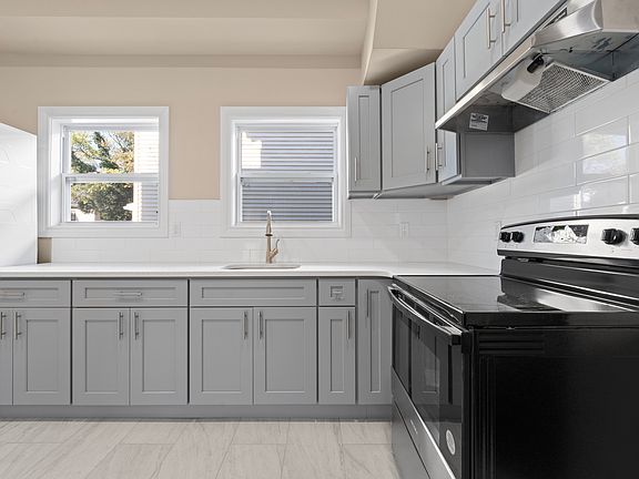 3rd image of 460 S 6th Ave APT 1