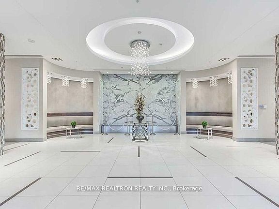 2nd image of 75 N Park Rd #105